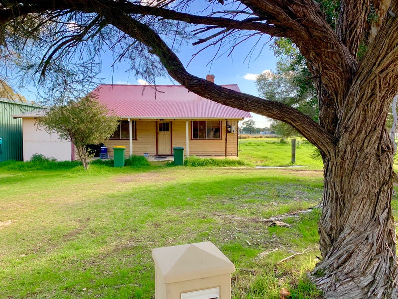 215 Mcneill Road, Waroona, WA 6215