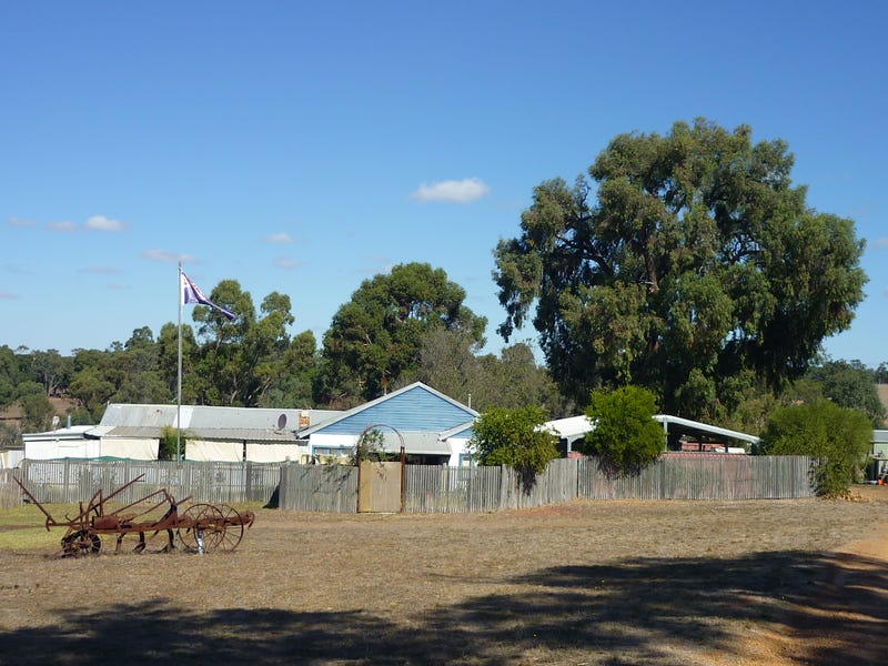 885 Needham Road, Wooroloo, WA 6558 Property Details
