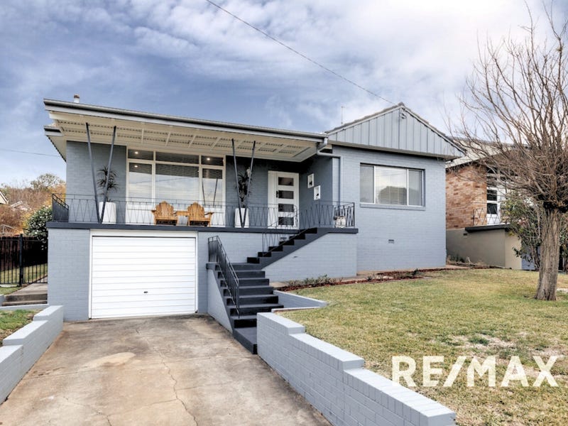 70 Grove Street, Kooringal, NSW 2650 House for Sale