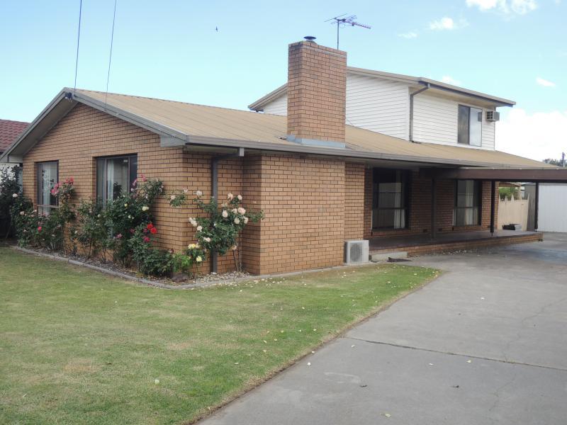 58 Mills Street, Heyfield, Vic 3858 Property Details