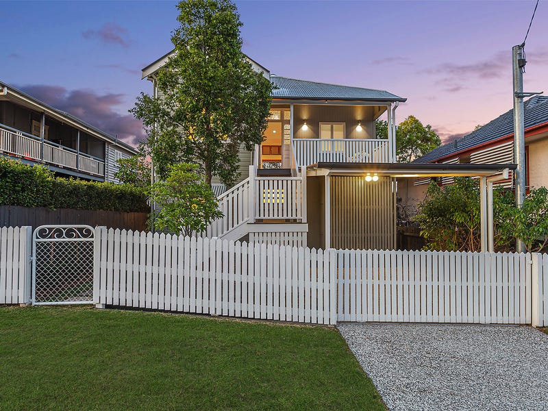 7 Love Street, Fairfield, Qld 4103 Property Details