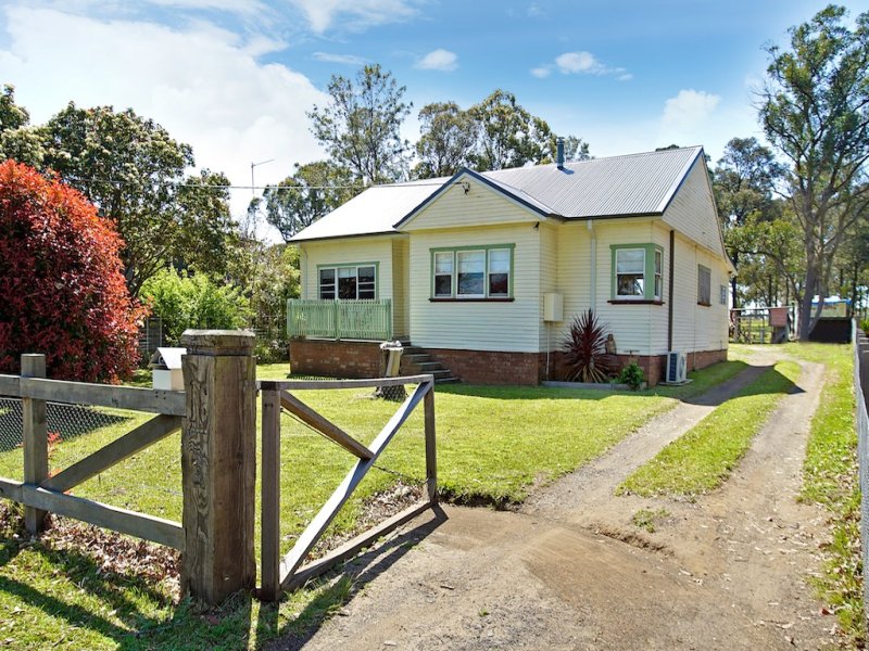 16 Turner Street, Thirlmere, NSW 2572 Property Details