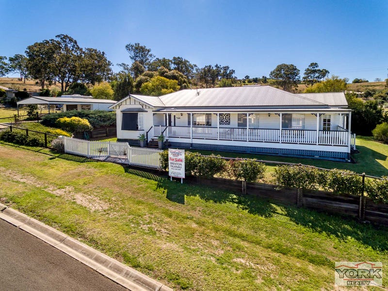 1 Fairview Rise, Gowrie Junction, QLD 4352