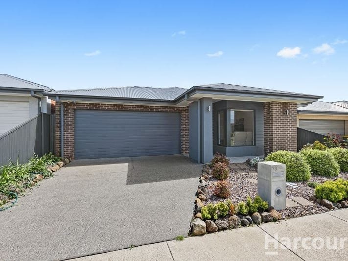 78 Cinnamon Drive, Lake Gardens, VIC 3355
