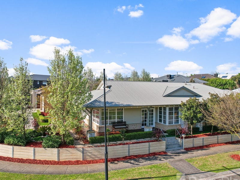 3 Silkwood Drive, Warragul, Vic 3820 Property Details