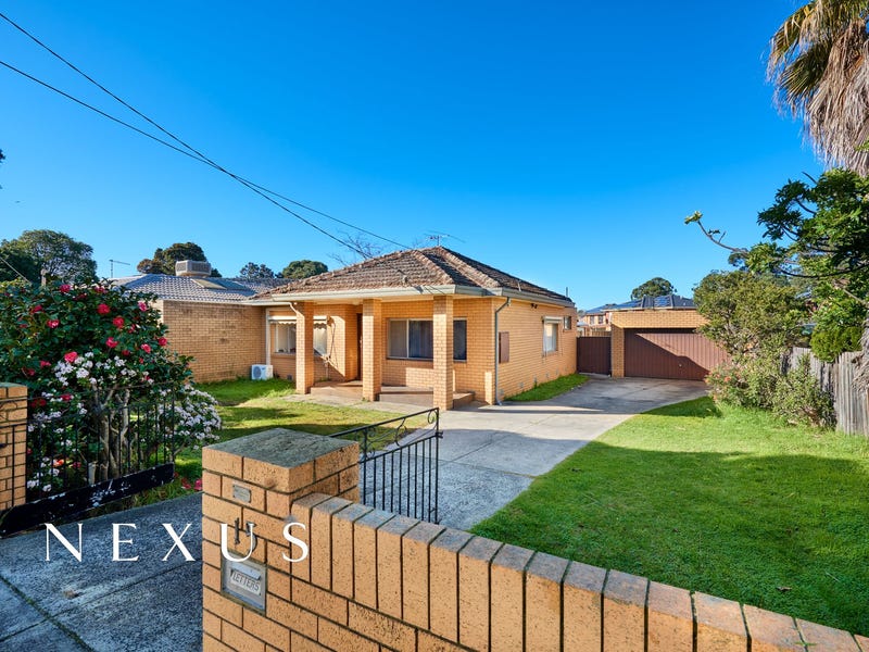 15 Spring Road, Springvale South, Vic 3172 House for Sale