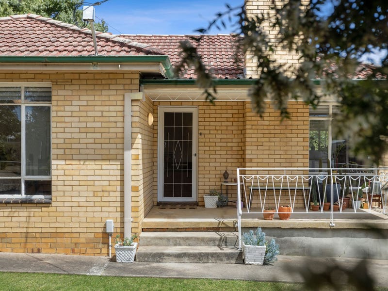 15 Street, Vic 3444 Property Details