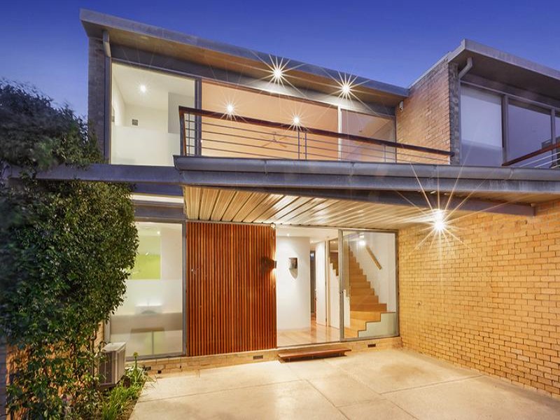 2/237 Esplanade, Altona, Vic 3018 Property Details