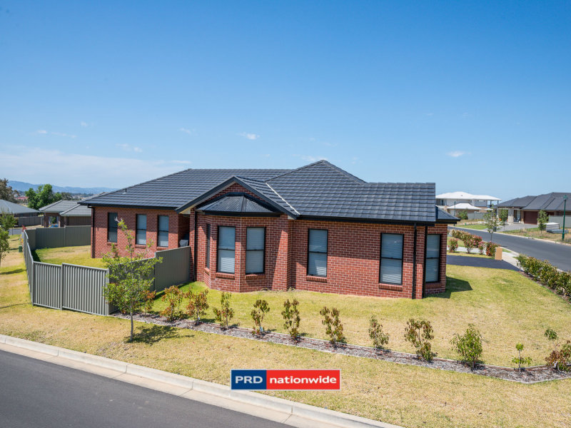 5 Peak Drive, Tamworth, NSW 2340 Property Details