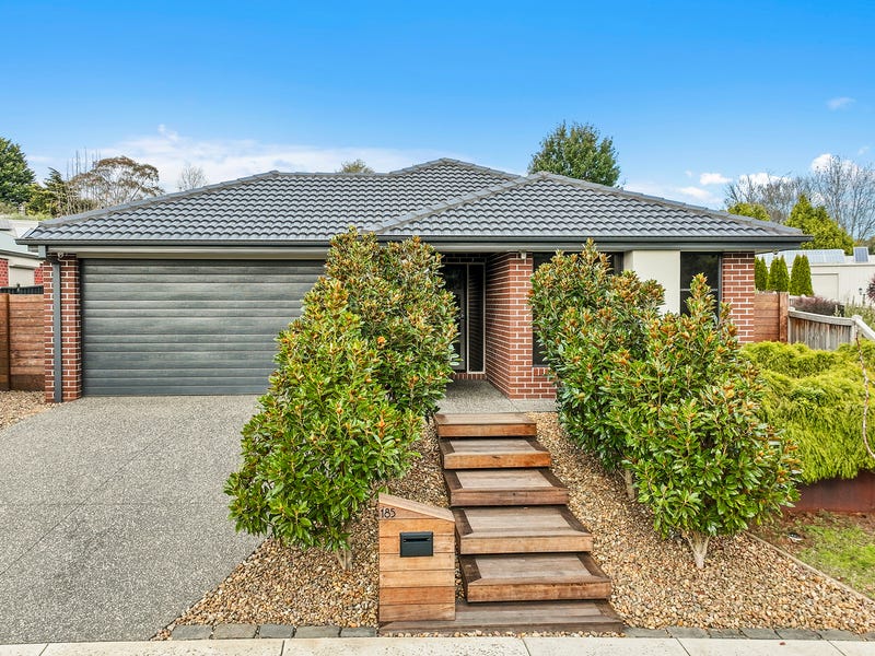 185 Twin Ranges Drive, Warragul, Vic 3820 House for Sale realestate