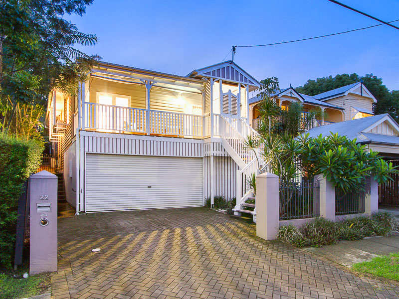 22 Longfellow Street, Norman Park, QLD 4170