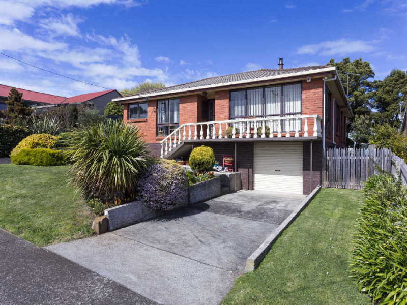 34 Torquay Road, East Devonport, TAS 7310