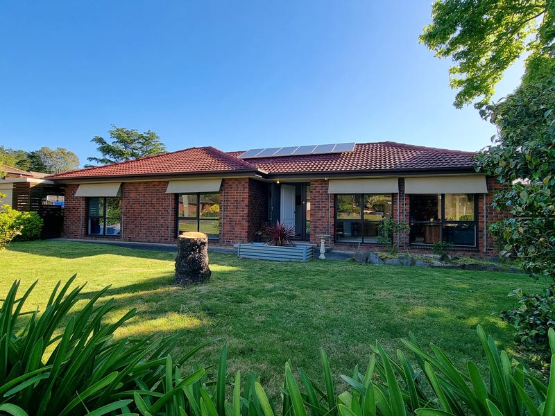 2 Jaensch Rd, Hahndorf, SA 5245 Property Details