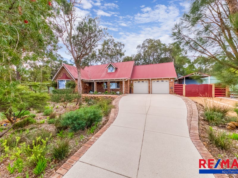 18 Heslop Road, Lesmurdie, WA 6076 House for Sale