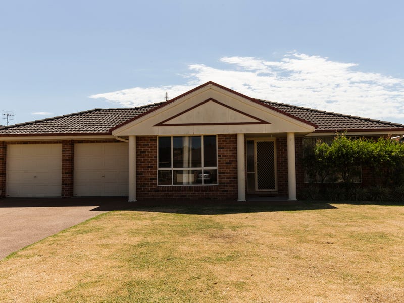 10 Ayres Avenue, Tea Gardens, NSW 2324