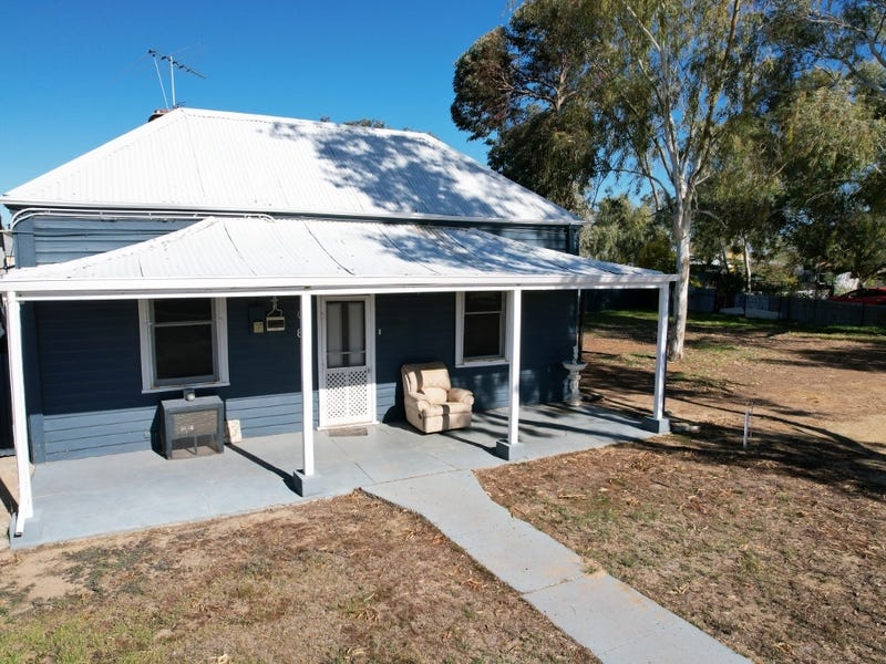 82 Forrest Street, Kellerberrin, WA 6410 House for Sale realestate