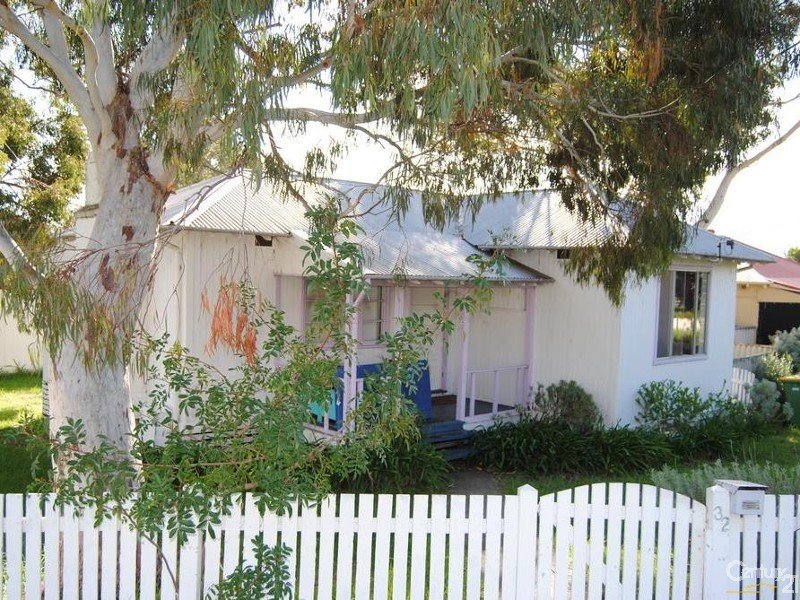 32 Talbot Road, Brunswick, WA 6224 Property Details