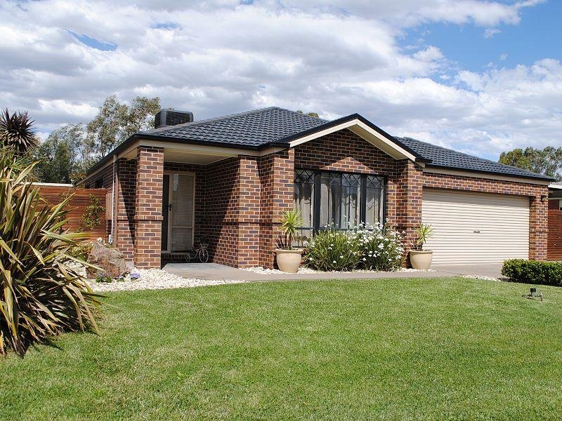 129 Parkside Drive, Shepparton, Vic 3630 - Property Details