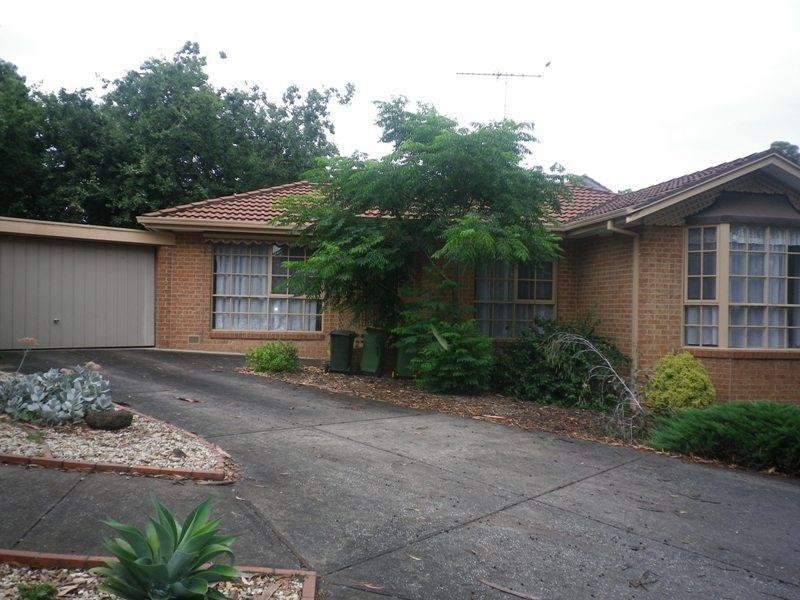 2/8 Iffley Court, Ivanhoe, VIC 3079