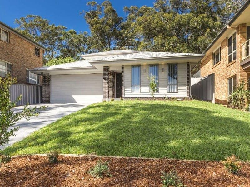 24 Maitland Avenue, Sunshine, NSW 2264