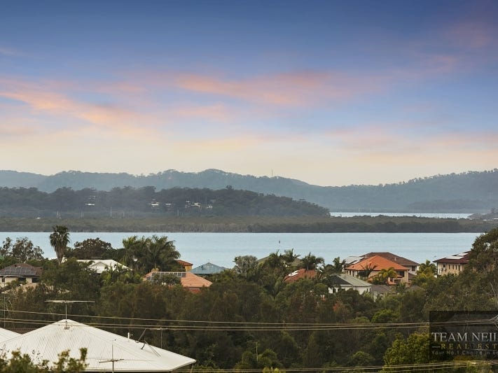 17 Hayman Street, Redland Bay, QLD 4165