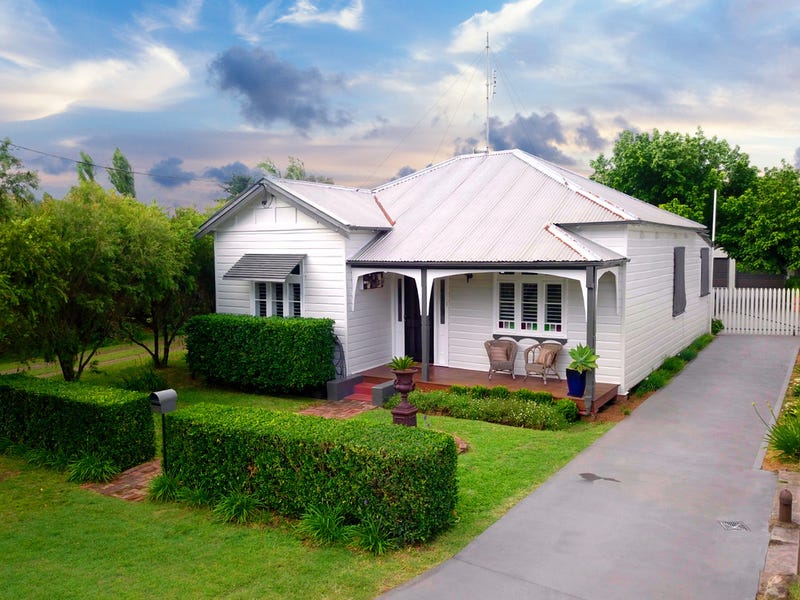 12 Matthew Street, Cessnock, NSW 2325