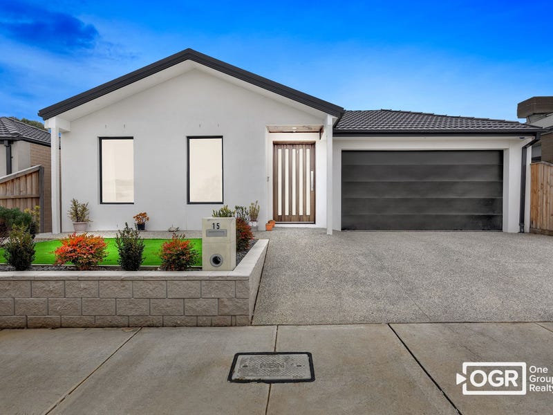 15 Alice ave, Mickleham, Vic 3064 House for Sale