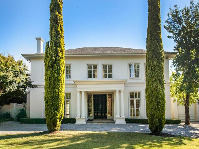 129 Mont Albert Road, Canterbury, VIC 3126