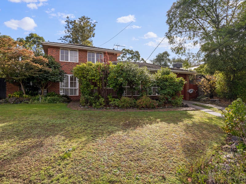 26 Athelstane Drive, Ringwood North, Vic 3134