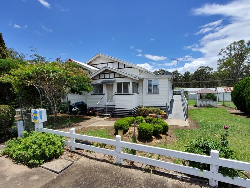 32 Unumgar Street, Woodenbong, NSW 2476