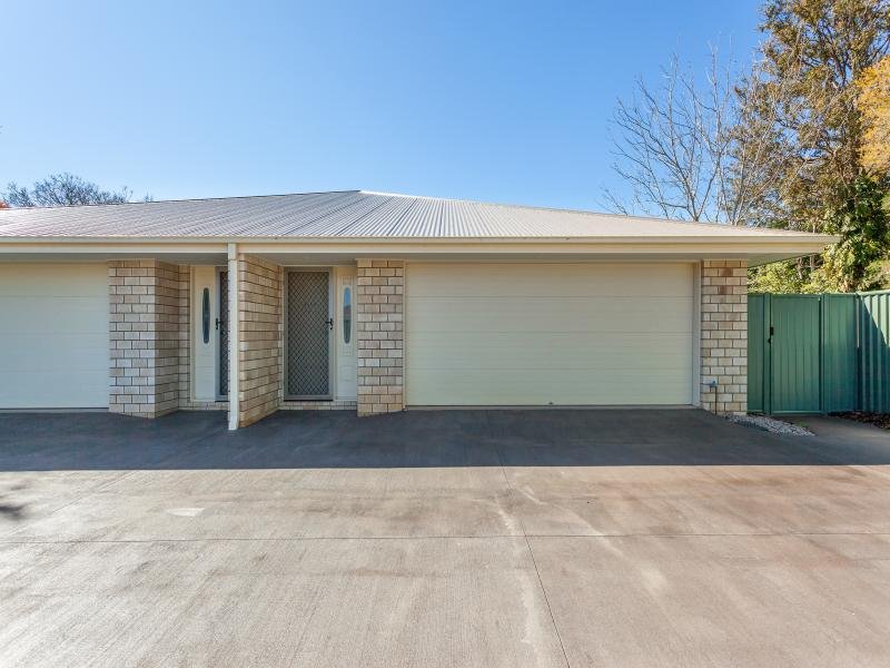 2/285A Alderley Street, South Toowoomba, QLD 4350