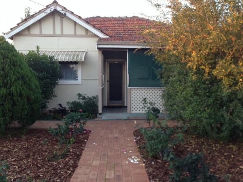 16 Wilkins Street, Bellevue, WA 6056