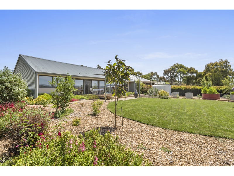 26 Noel Street, Lancefield, Vic 3435 Property Details