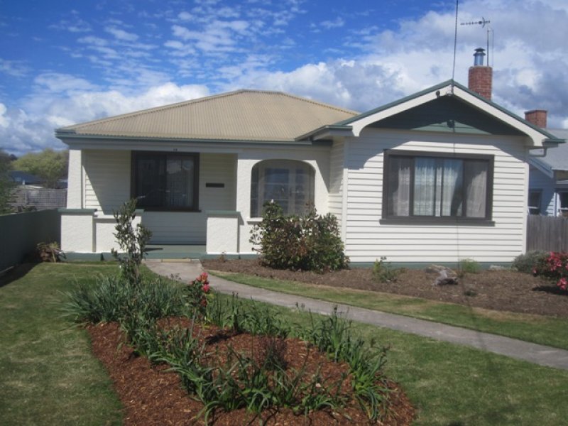 14 Alexandra Road, Ulverstone, TAS 7315