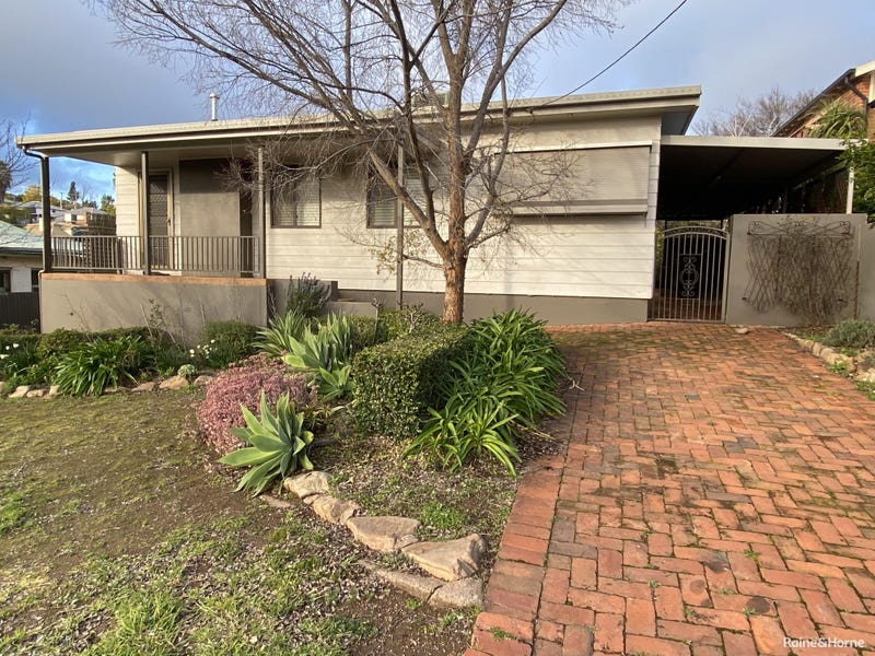 19 Hill Street, Parkes, NSW 2870