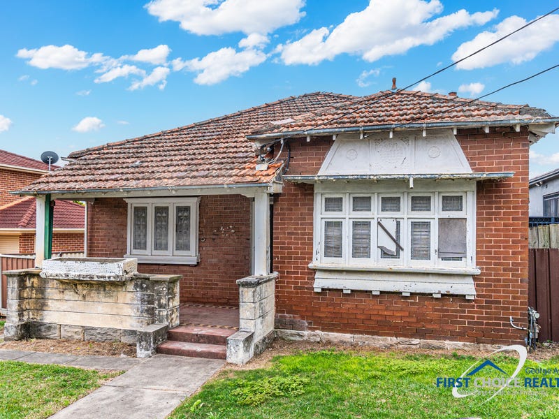 32 Cooks Avenue, Canterbury, NSW 2193 - Property Details