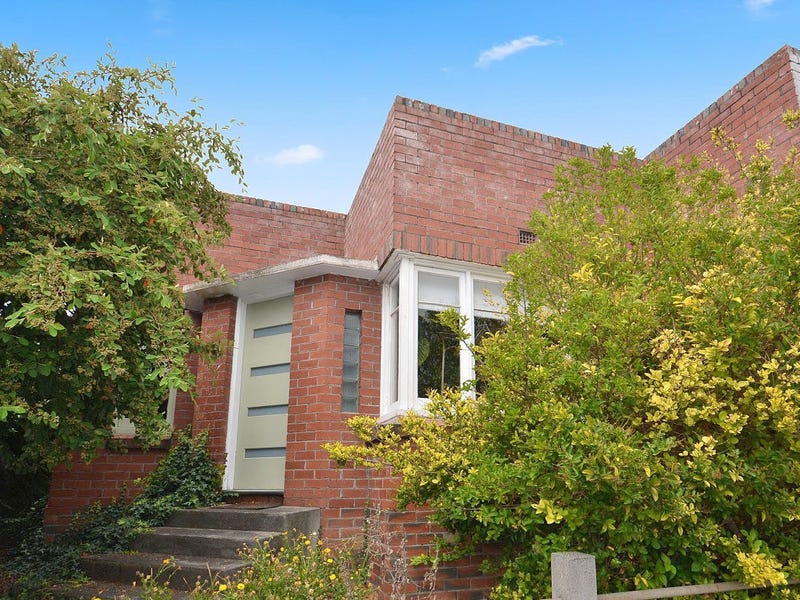 178 Augusta Road, Lenah Valley, TAS 7008