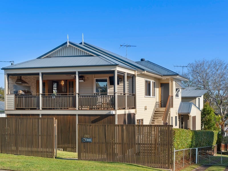 240 Ferguson Road, Seven Hills, QLD 4170