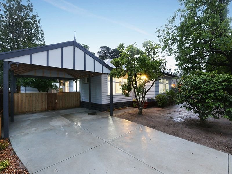 17 Farnley Street, Croydon, Vic 3136 Property Details