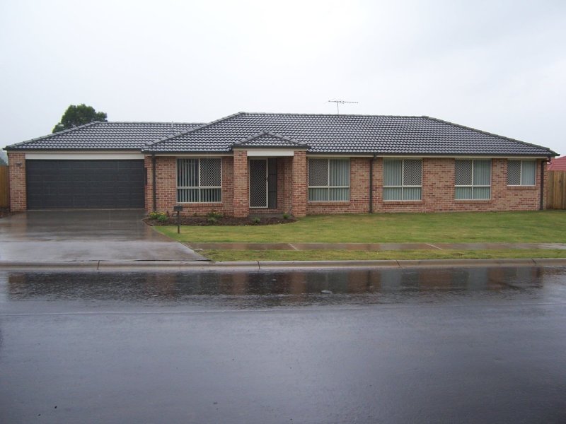 10 Piccadilly Street, Bellmere, Qld 4510 Property Details