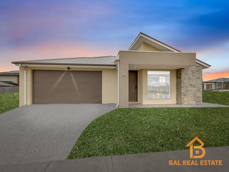 Real Estate & Property for Sale in Wyndham Vale, VIC 3024 (+1 location