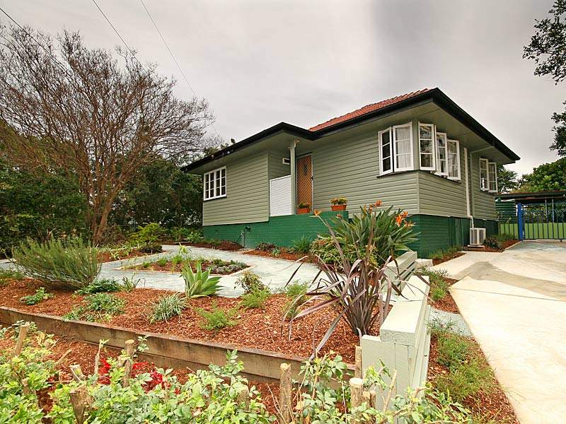 109 Woking Street, Keperra, Qld 4054 Property Details