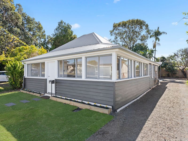 22 Flint Street, North Ipswich, QLD 4305