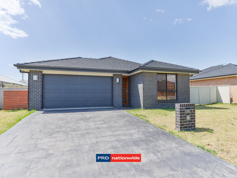 3 Stokes Avenue, Tamworth, NSW 2340 Property Details