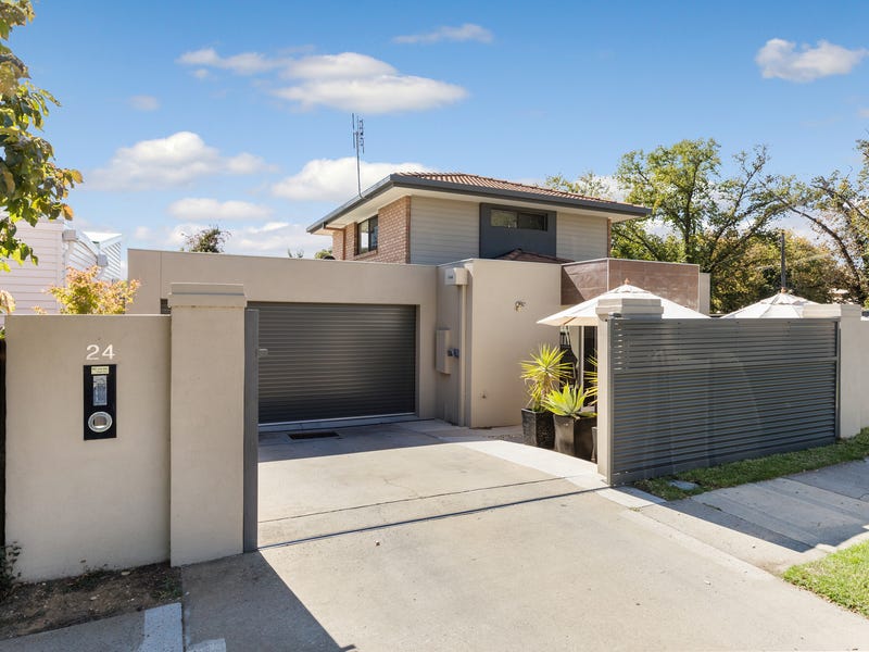 24 Chapel Street, Bendigo, Vic 3550 House for Sale