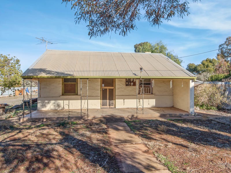 22 Church Street, Robertstown, SA 5381 House for Sale