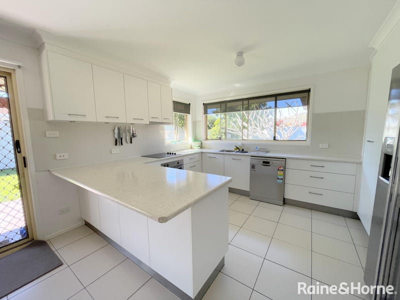 20 Osprey Drive, Yamba, NSW 2464