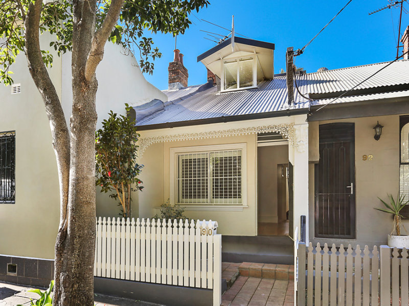90 Simmons Street, Enmore, NSW 2042 Property Details