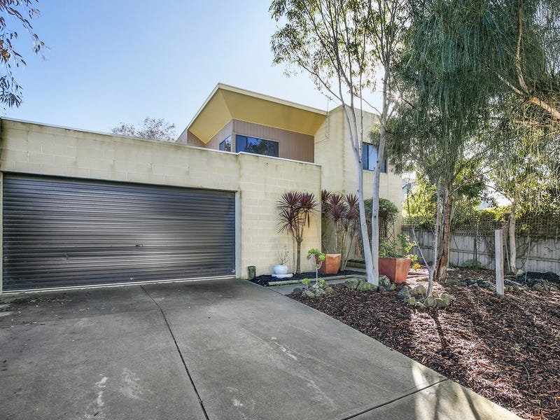 106 Beach Road, Torquay, VIC 3228