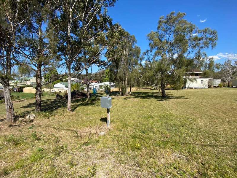 14 Burranjurra Avenue, Coomba Park, NSW 2428